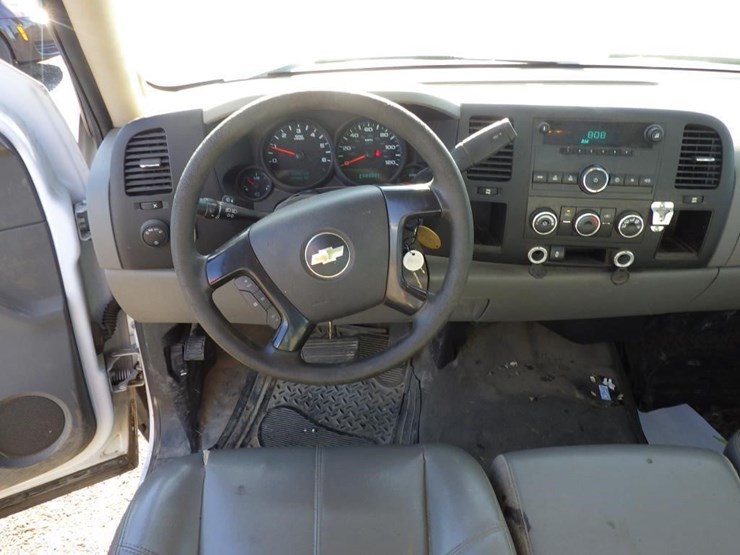 2013-chevrolet-1500-image-7