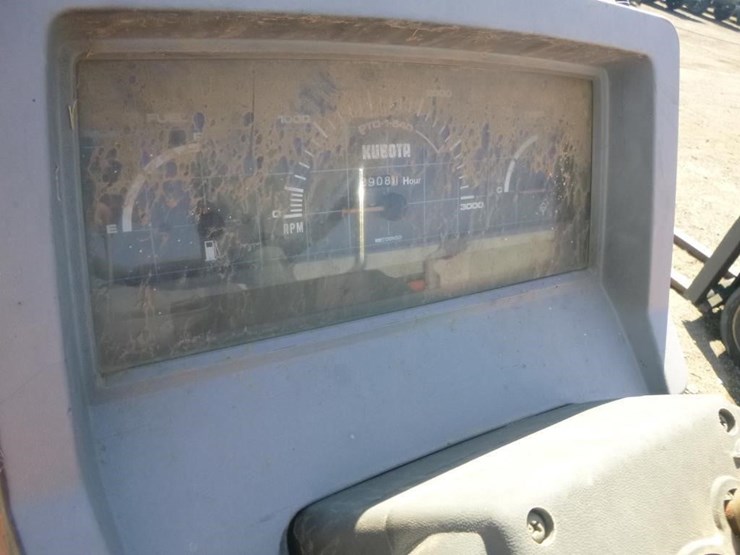 kubota-l2850d-image-9