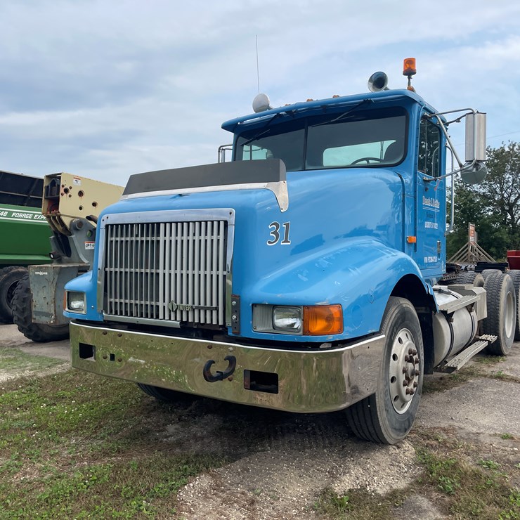 1994 INTERNATIONAL 9400