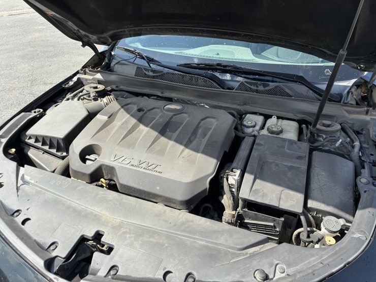 2019-chevrolet-impala-sedan-image-6