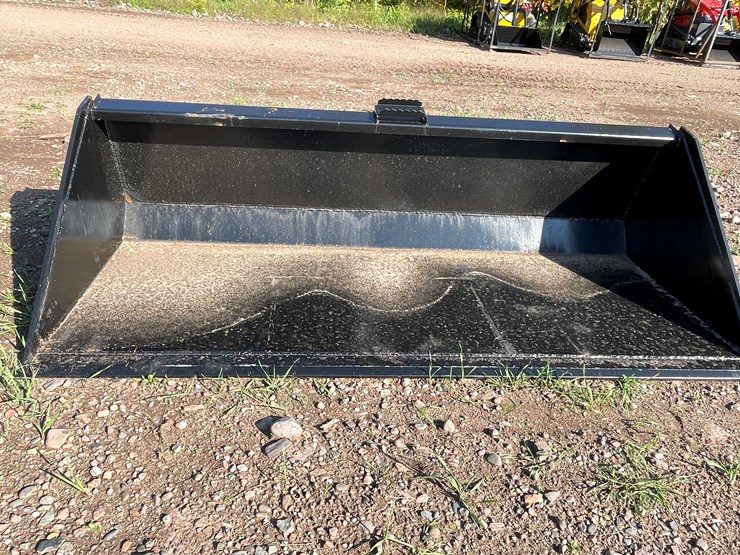 #8231-•-new-kc-78"-skid-steer-bucket-image-2