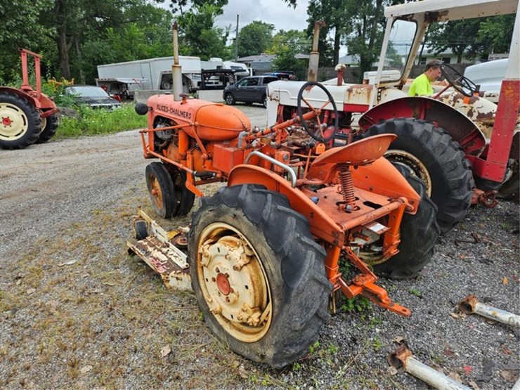 #2030-•-allis-chalmers-ca-tractor-image-3