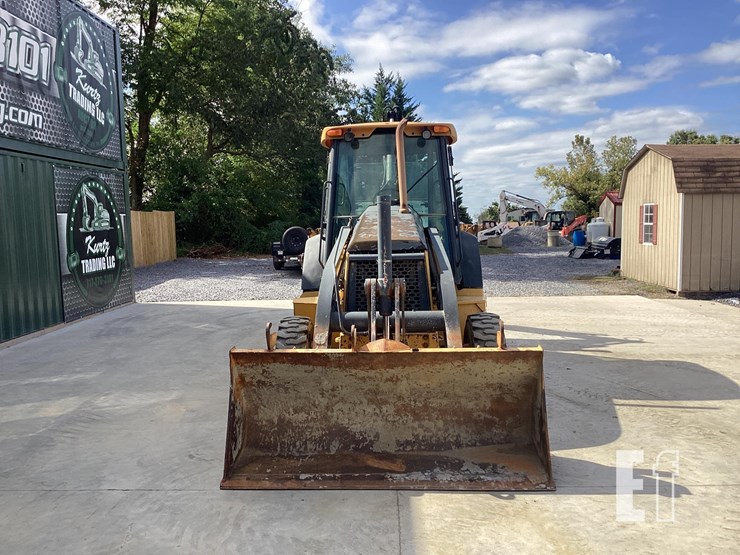 2010-deere-310j-image-7