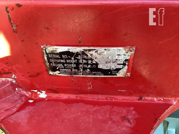 2018-takeuchi-tb290-image-23