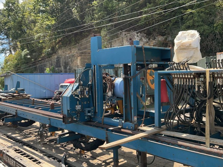 #161-•-2017-baker-3560e-band-sawmill-image-8