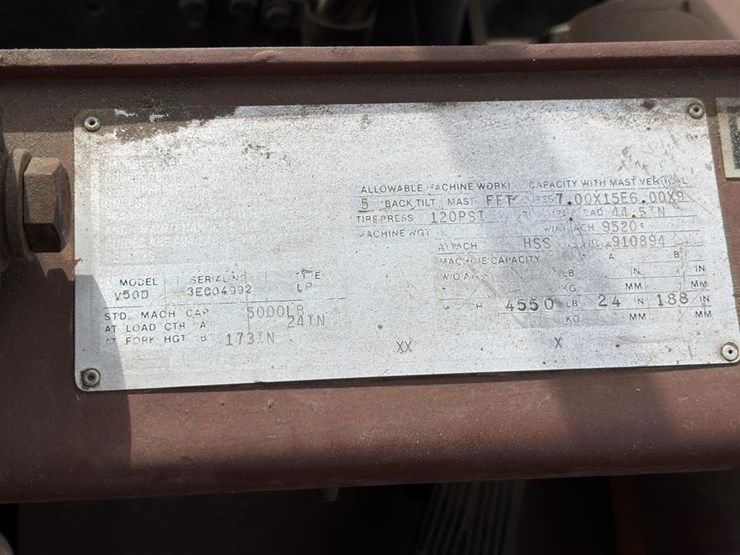 caterpillar-v50d-image-35