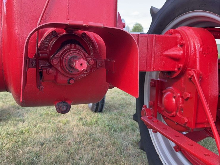 farmall-mv-image-44