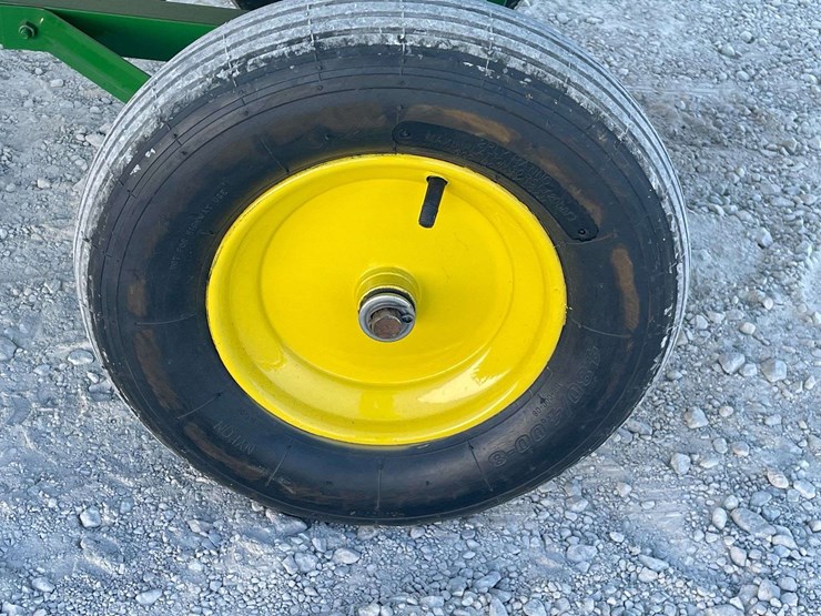 john-deere-112-image-65