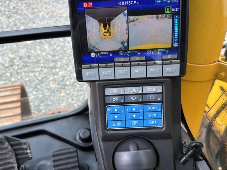 2022-komatsu-pc138-image-34