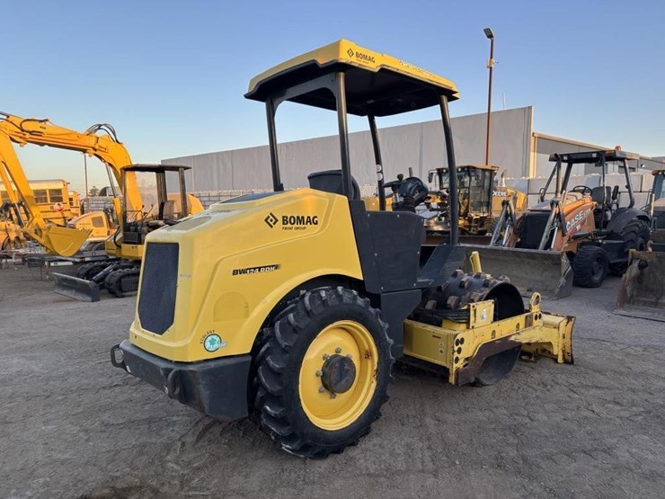 2018-bomag-bw124pdh-5-image-3