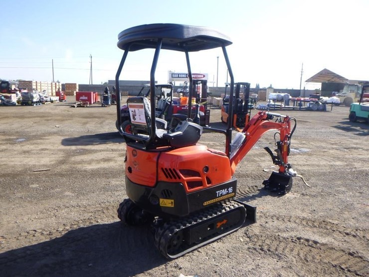 2025-tpm-16-hydraulic-excavator-image-3