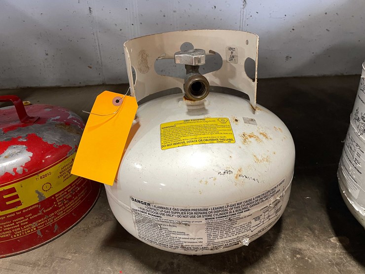 #5524-•-mini-propane-tank-(cw)-image-1