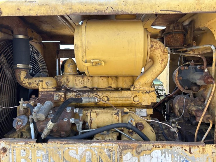 caterpillar-930-image-41