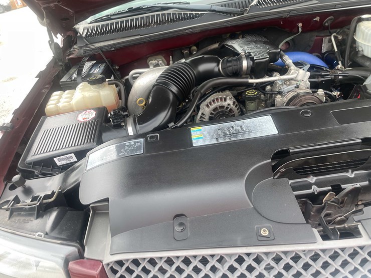 2003-chevrolet-silverado-2500-image-100