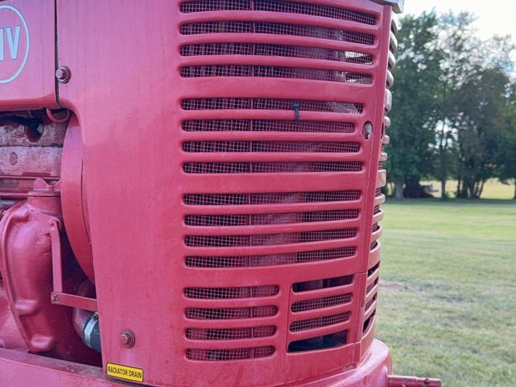 farmall-mv-image-37