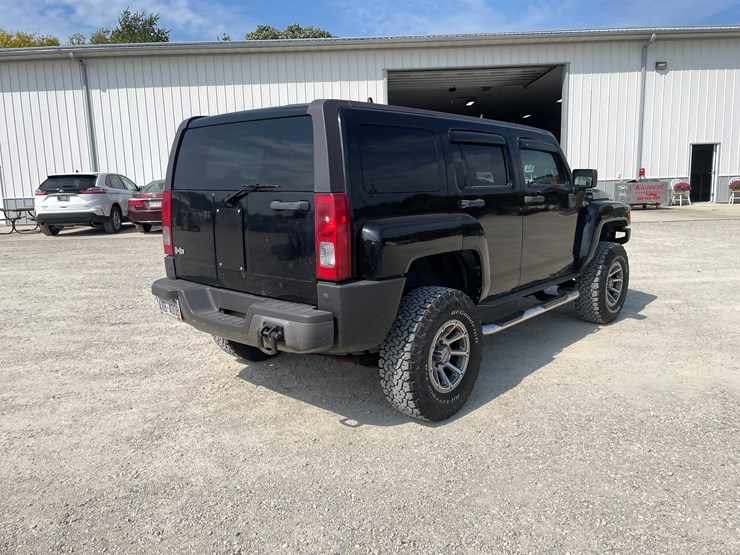 2005-hummer-h3-image-7