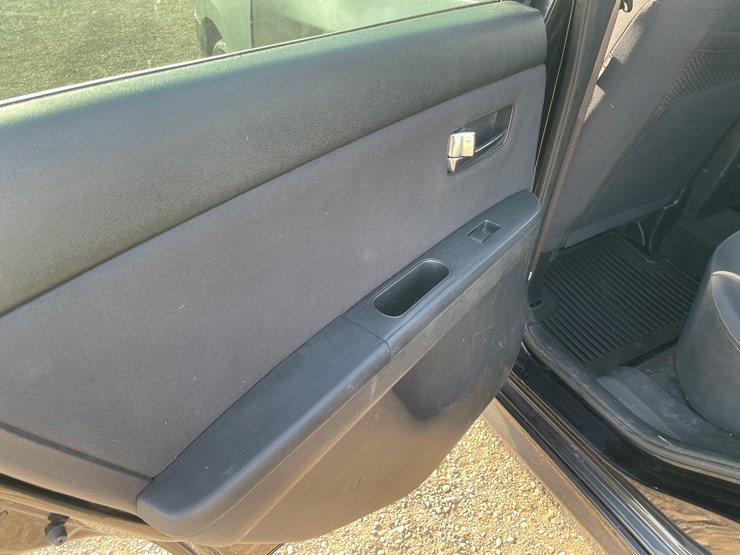 #1024-•-2010-nissan-sentra-ser-spec-v-sedan-(has-wi-title)-image-22