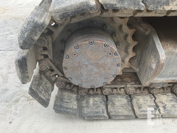 2016-takeuchi-tb1140-image-16
