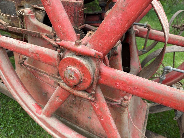8hp-associated-image-7