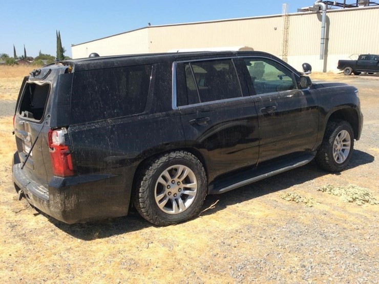 2018-chevrolet-tahoe-image-5