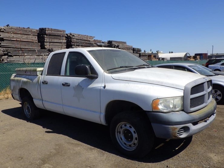 2003-dodge-ram-1500-image-2