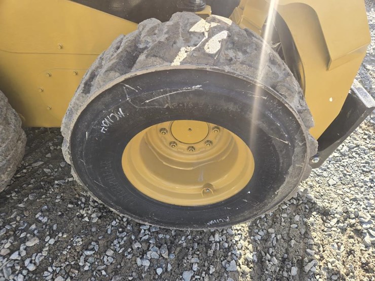 caterpillar-242d3-image-41