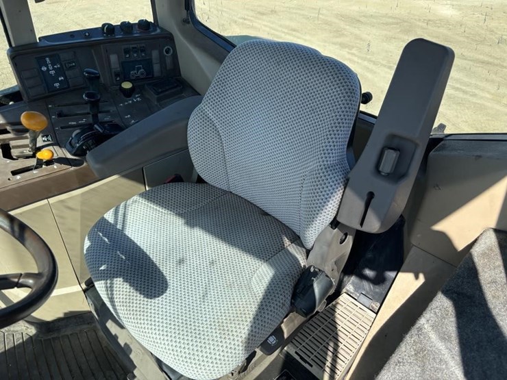 1996-john-deere-6410-image-22