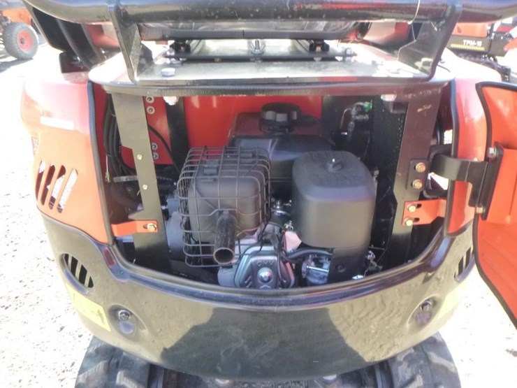 2025-tpm-16-hydraulic-excavator-image-24