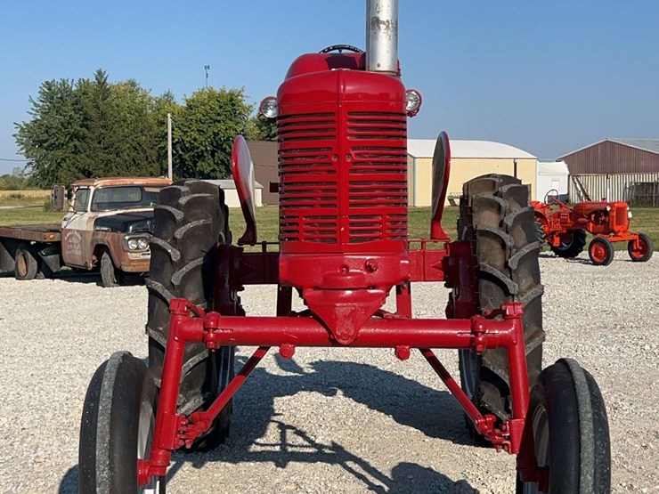 farmall-super-m-high-clearance-lp-image-47