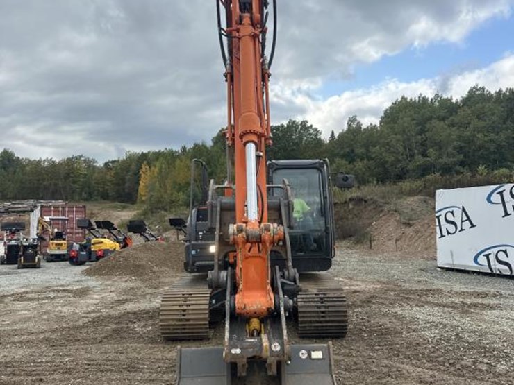 hitachi-zx130-image-8