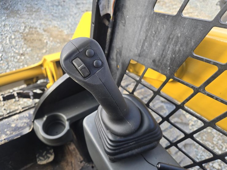 caterpillar-242d3-image-34