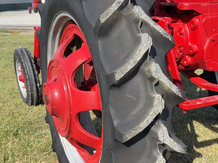 farmall-350-diesel-high-crop-image-16