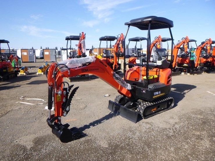 2025-tpm-16-hydraulic-excavator-image-1