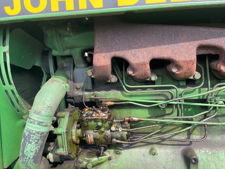 john-deere-2840-image-16