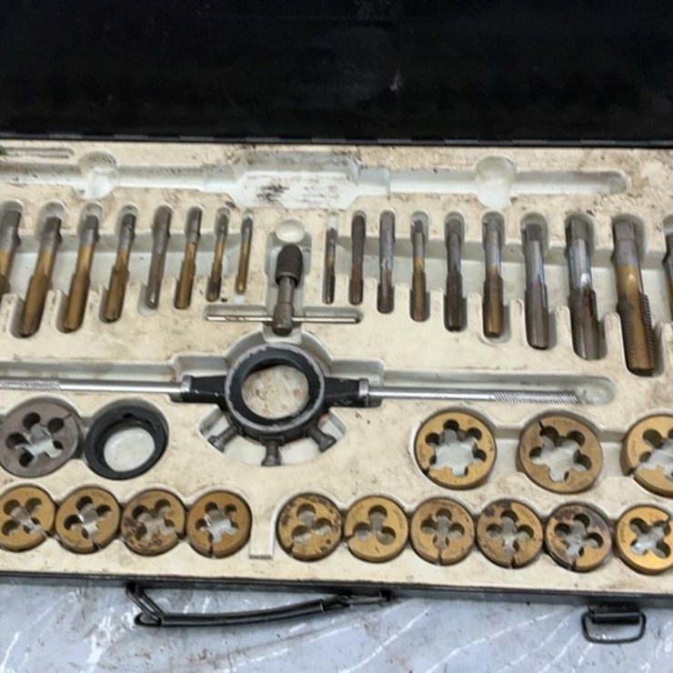 #161 • SAE Tap & Die Set