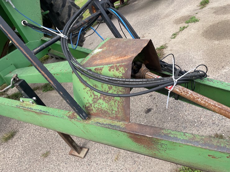 #1012-•-brett-420-grain-cart-image-21