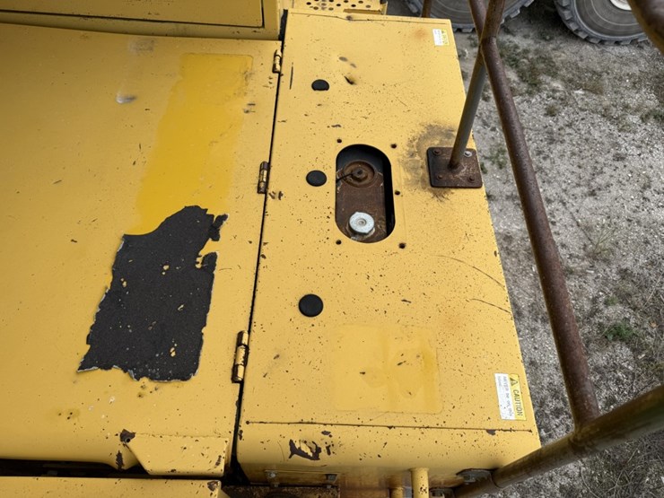 komatsu-hd465-5-image-44