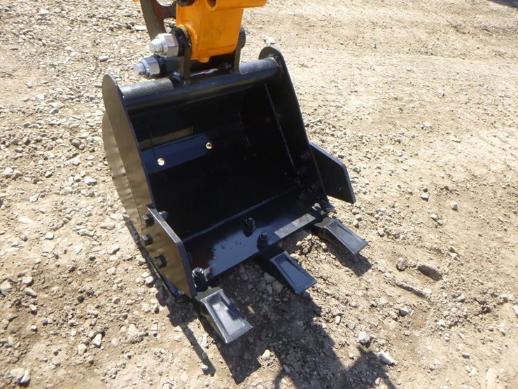 2025-vicsec-vc13-hydraulic-excavator-image-9