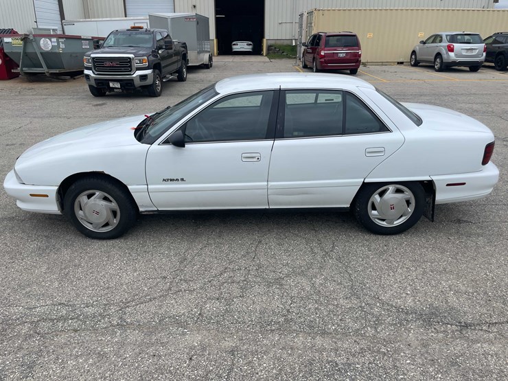 #1972-•-1996-oldsmobile-achieva-sl-sedan-(has-wi-title)-image-8