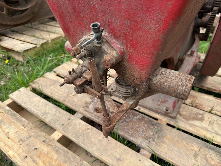 5hp-new-holland-image-11