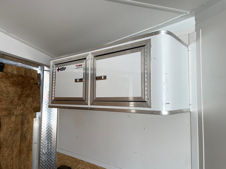 #1026-•-2019-forest-river-23'-v-nose-aluminum-trailer-(has-wi-title)-image-17