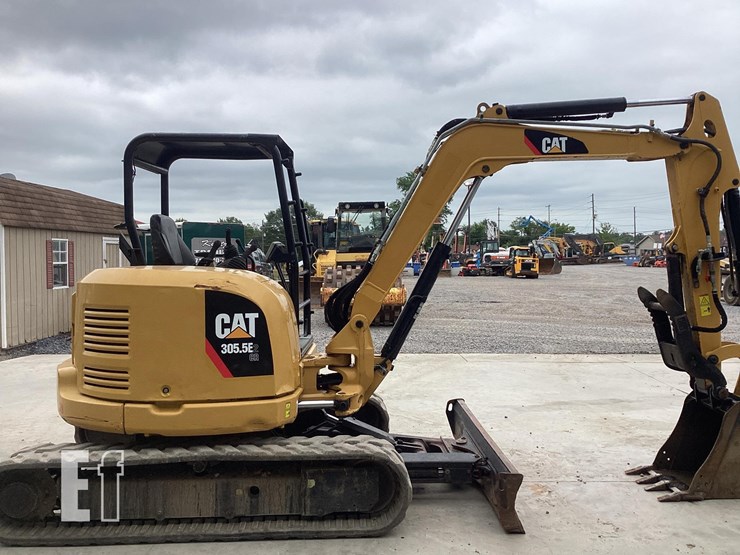 2015-caterpillar-305e2-cr-image-5