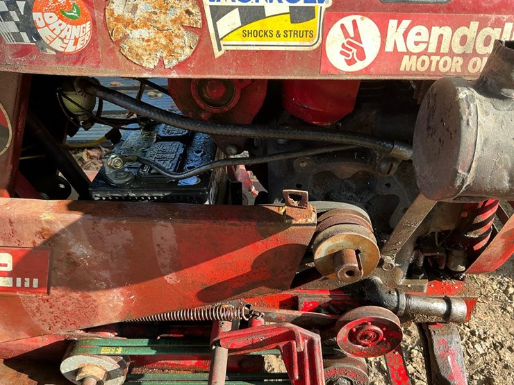 #114-•-wheel-horse-garden-tractor-image-17