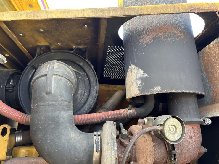 2001-deere-772ch-image-89