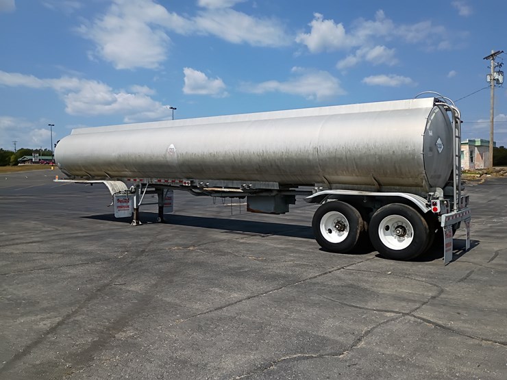 #16995-•-1984-fuel-semi-trailer-image-7