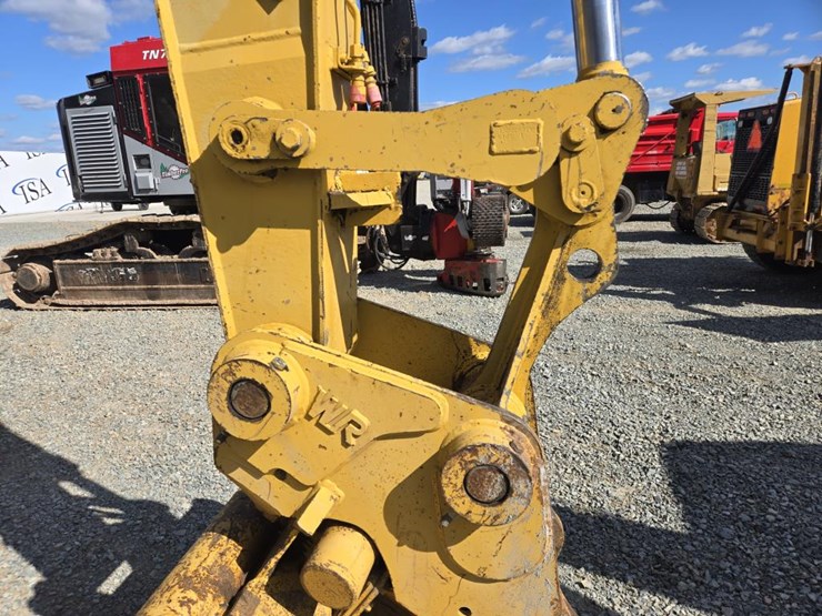 2006-caterpillar-m318-image-17