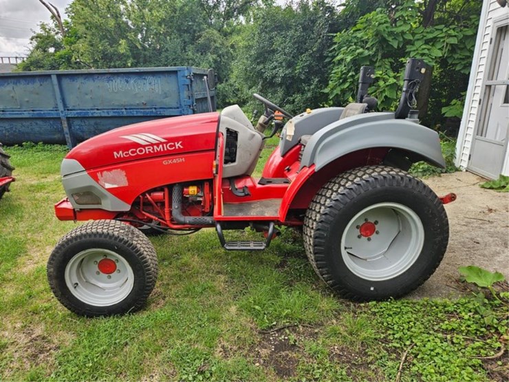 #2019-•-mccormick-gx45a-compact-tractor-image-2