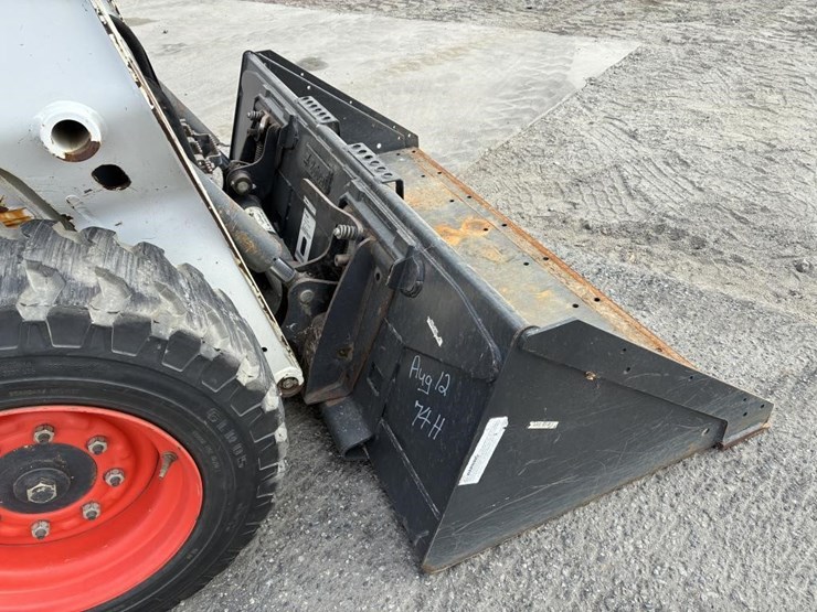 2021-bobcat-s590-image-6