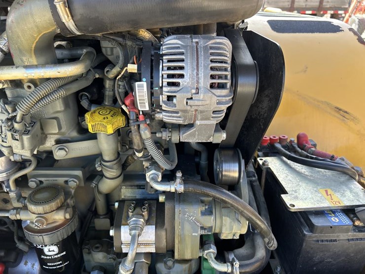 2016-deere-344k-image-51