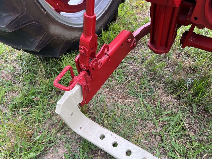 farmall-560-diesel-image-45